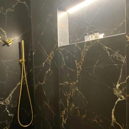 شقة Iconic San Giovanni - House With Private Parking روما