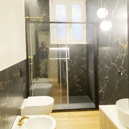 شقة Iconic San Giovanni - House With Private Parking *